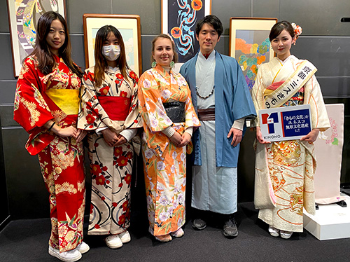 「京手描友禅作品展」における啓発ブースの設置